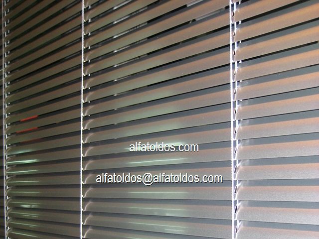 Venta y colocación de cortinas venecianas de aluminio - Persianes